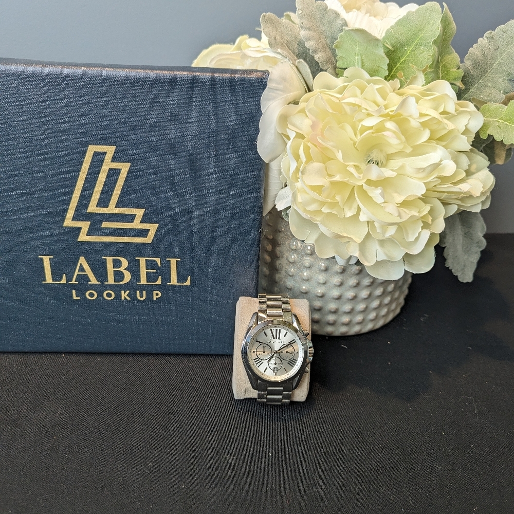 Excellent condition Michael Kors Watch Silver